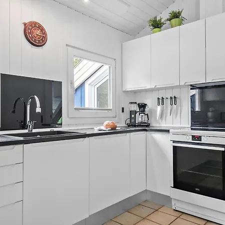 4 Bedroom Amazing In *